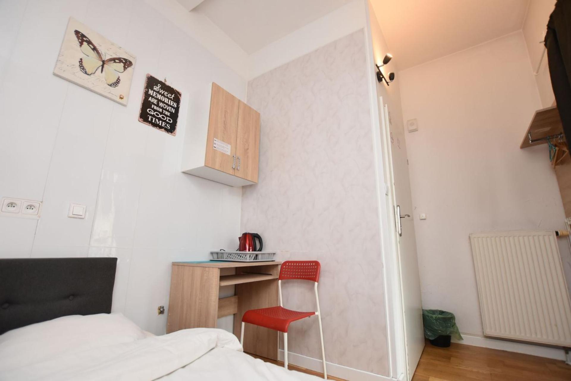 City Central Hostel - Pokoje Prywatne Wroclaw Exterior photo