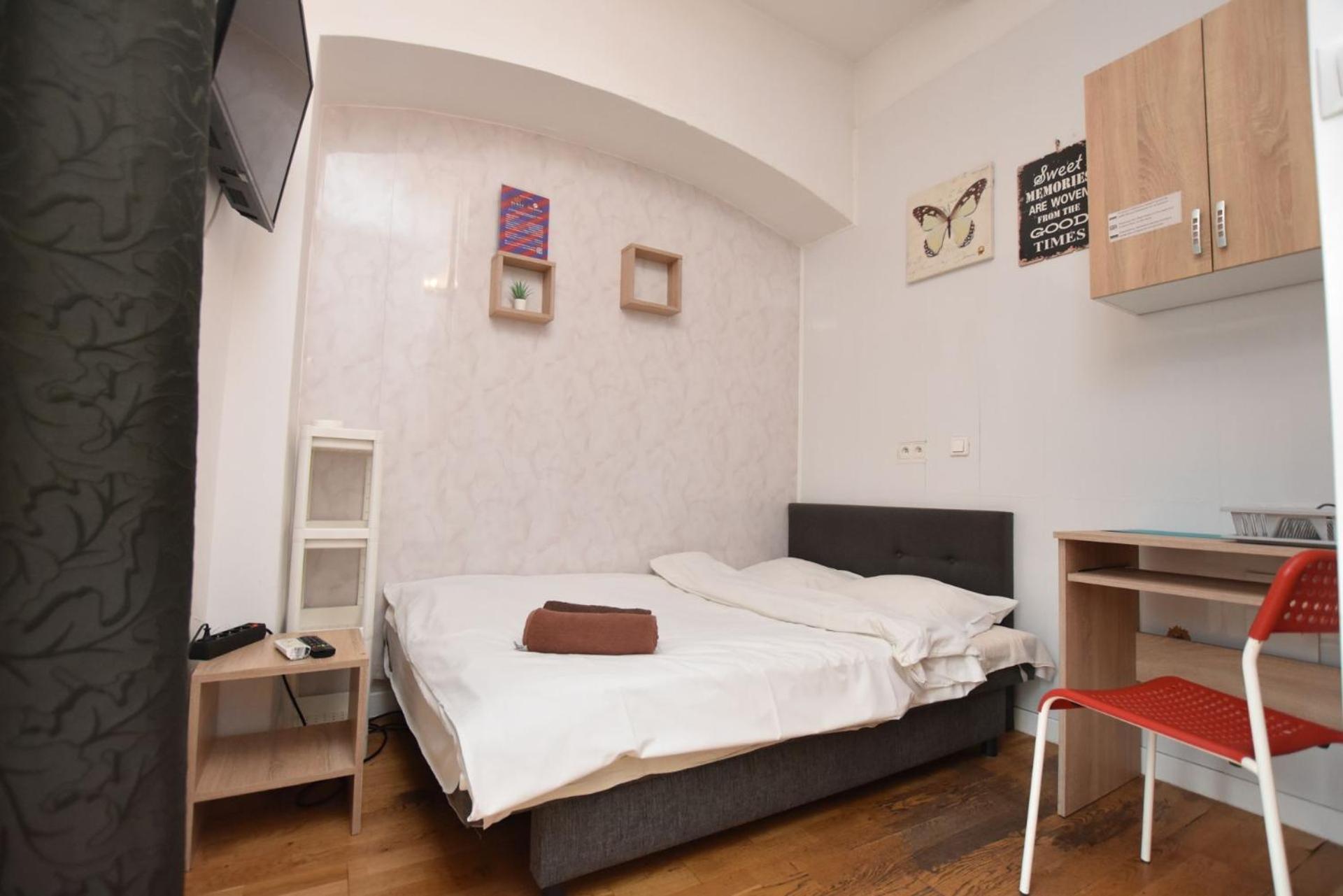 City Central Hostel - Pokoje Prywatne Wroclaw Exterior photo